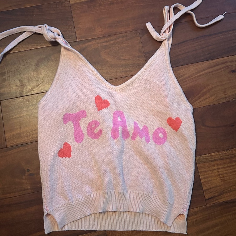 NWOT Miss Sparkling wonder sweater CL pink “Te Amo”